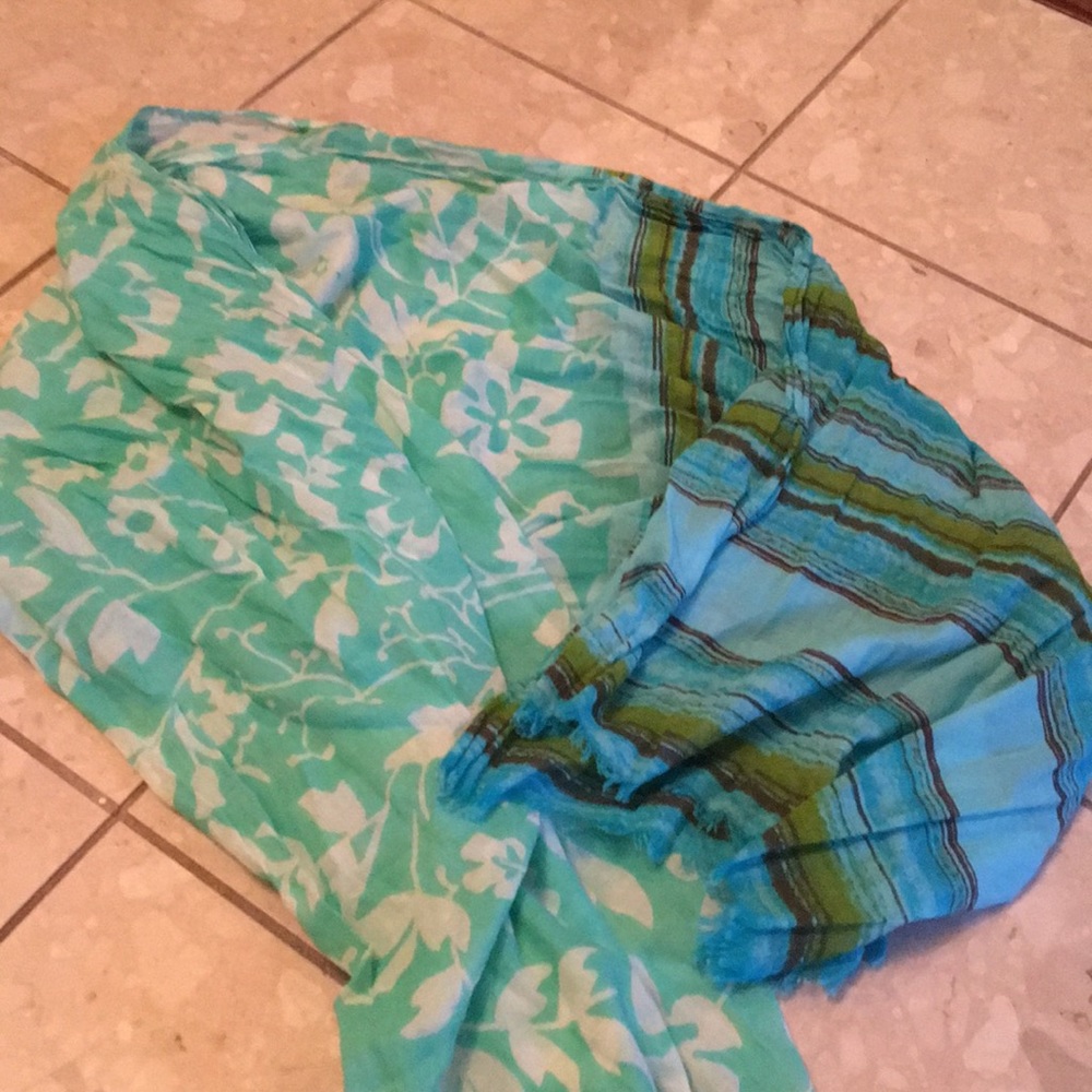 NEVER WORN double pattern LOFT scarf